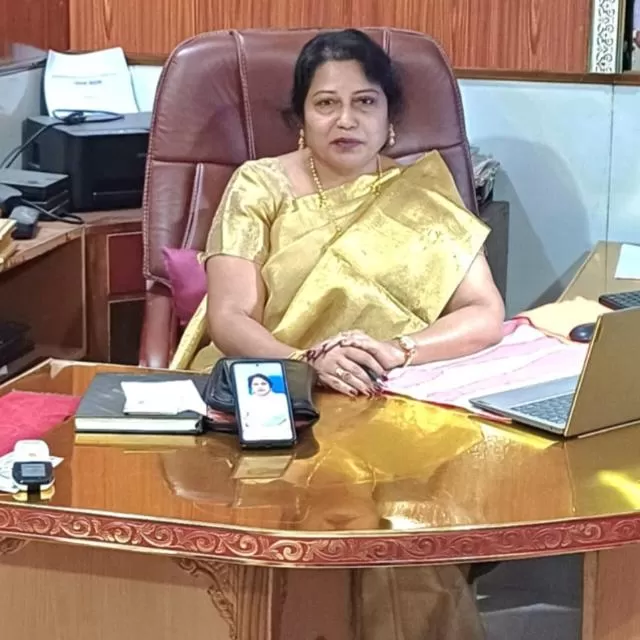 Dr. Frenny Jay Prakash - Principal